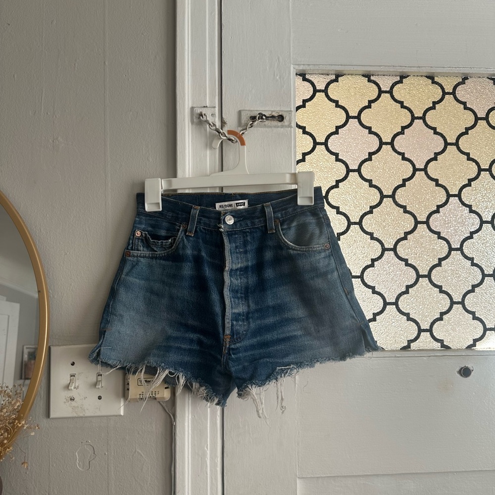 Re/Done Women's Dark Blue Denim Cutoff Jean Shorts